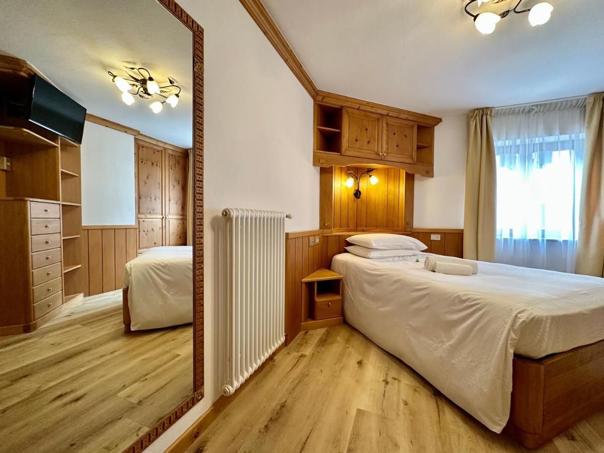 B&B Family Accommodation Canazei Bike Friendly ภายนอก รูปภาพ