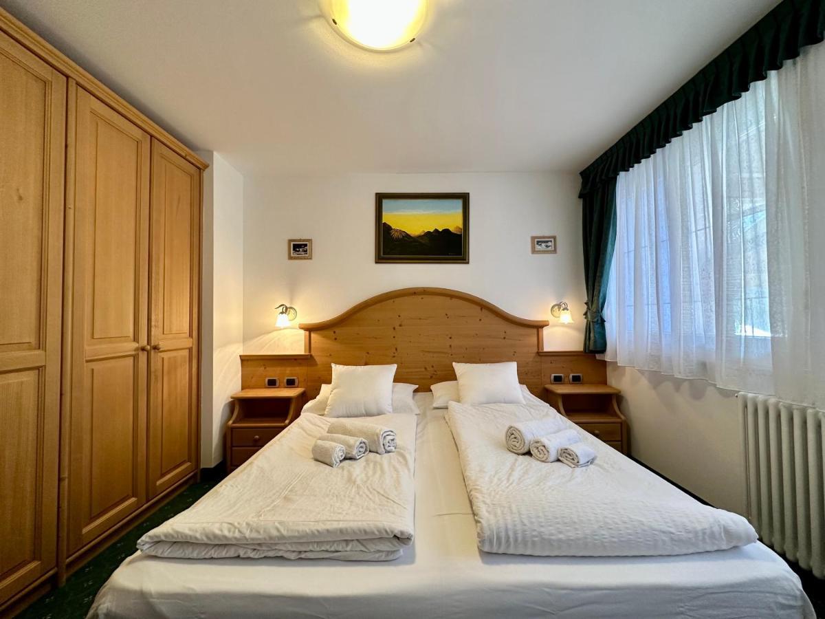 B&B Family Accommodation Canazei Bike Friendly ภายนอก รูปภาพ