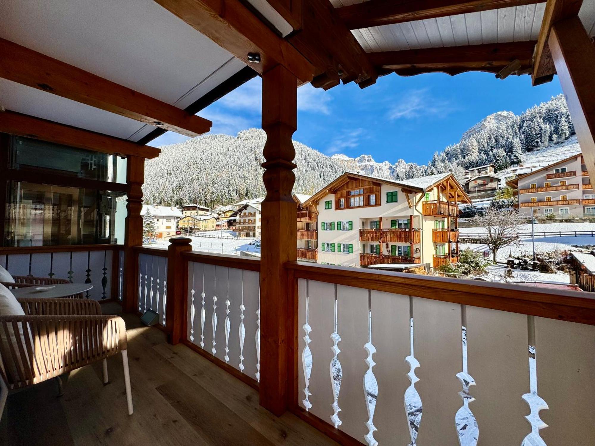 B&B Family Accommodation Canazei Bike Friendly ภายนอก รูปภาพ
